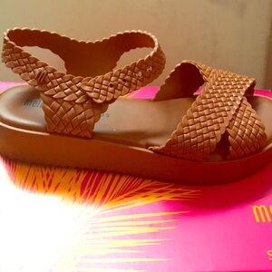 Melissa Salinas Platform Sandals👡✨